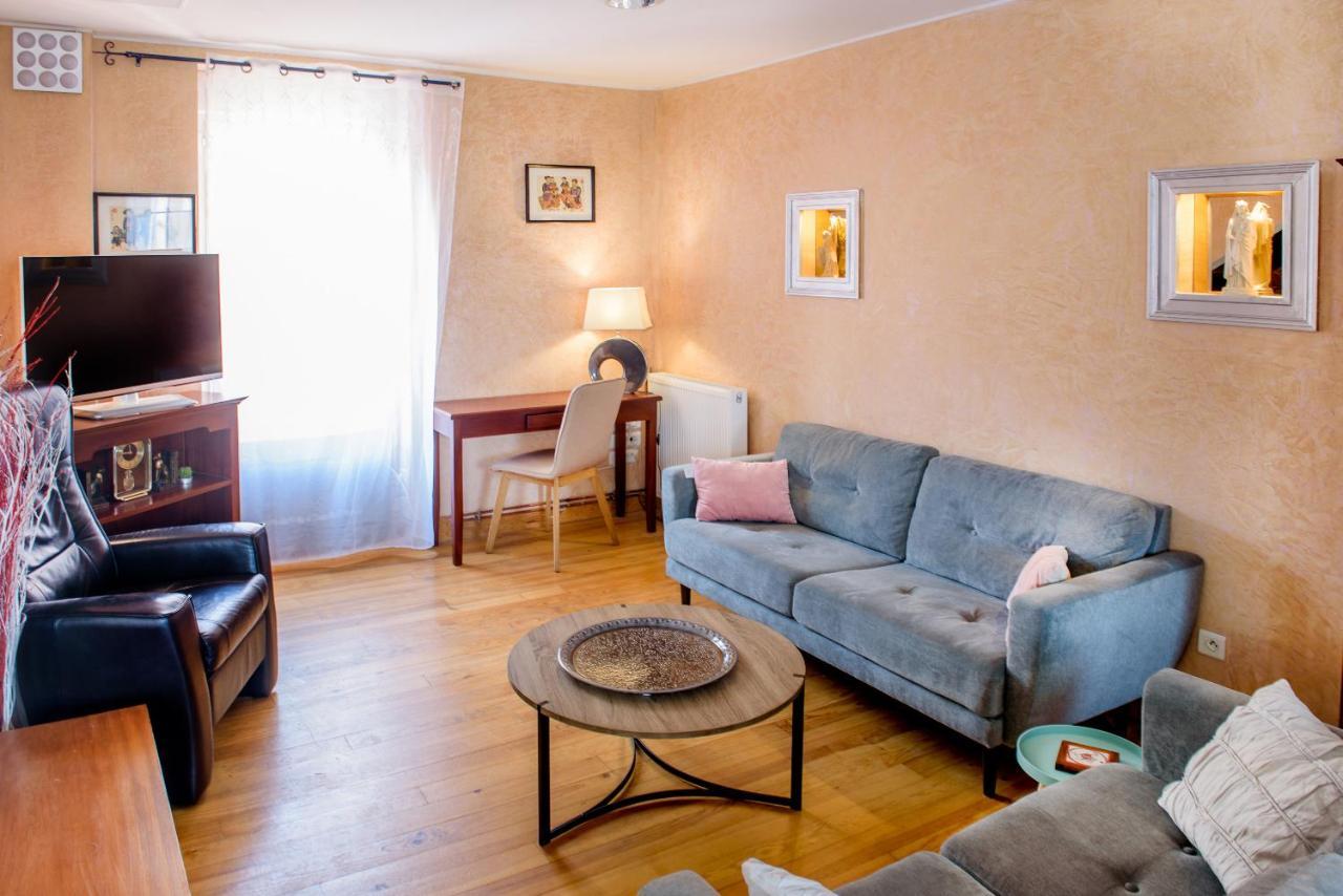 La Sainte Famille Otel Lourdes Dış mekan fotoğraf